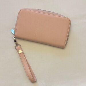Thirty-One Pink Wristlet Clutch